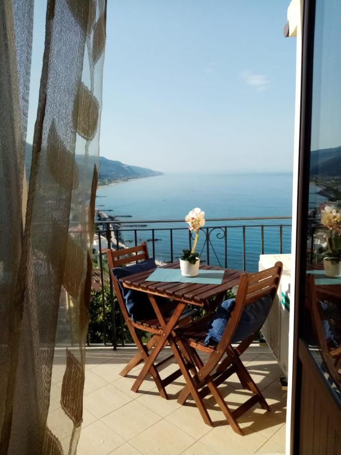 Apartament Un Oblo Sul Mare San Lucido Zewnętrze zdjęcie