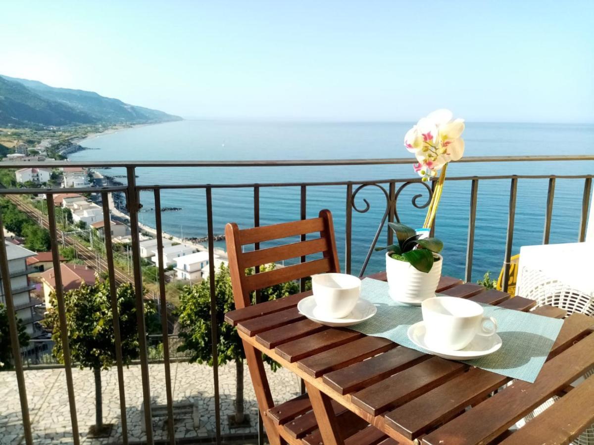 Apartament Un Oblo Sul Mare San Lucido Zewnętrze zdjęcie